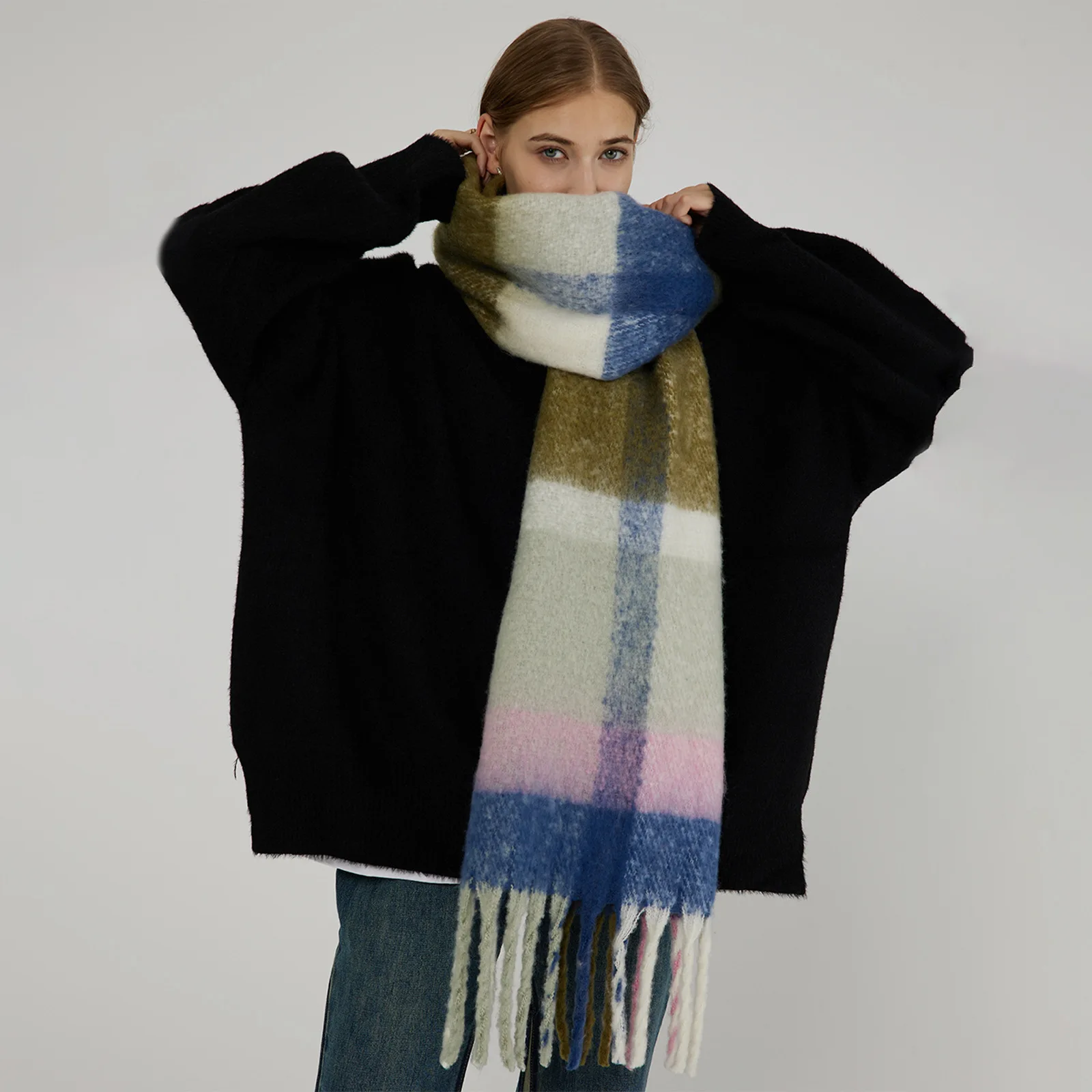 Elegant, Minimalist Thickened Shawl Neck Scarves Autumn Winter Warm Imitation Cashmere Plaid Scarf Woman 231*42cm