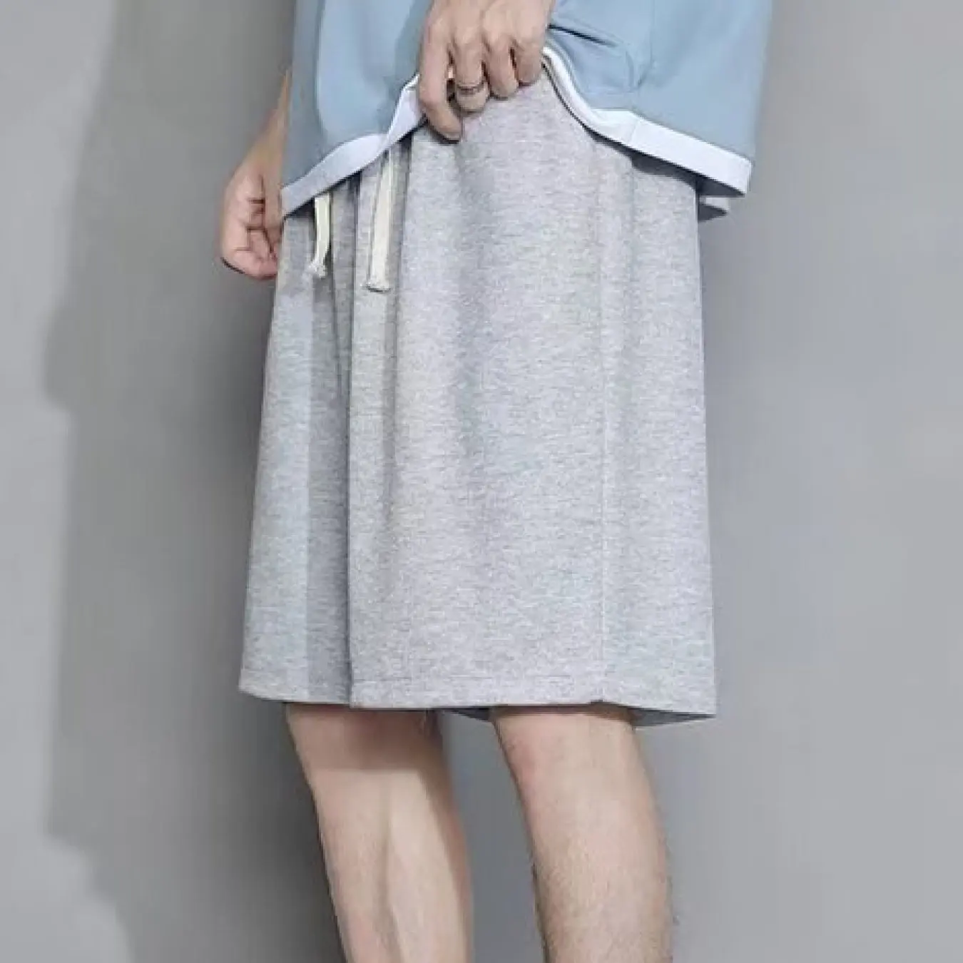 아메리칸 레트로 남성용 그레이 캐주얼 반바지 여름 반바지 여름 신작 남성 및 여성 스트리트웨어 패션