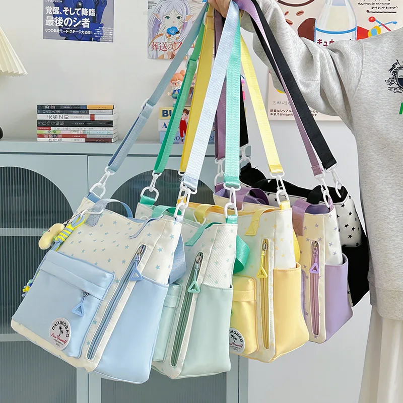 

Легкая нейлоновая ткань с пятиконечной звездой, милая студенческая сумка для девочек, милая сумка-тоут на одно плечо с подвеской в виде луны