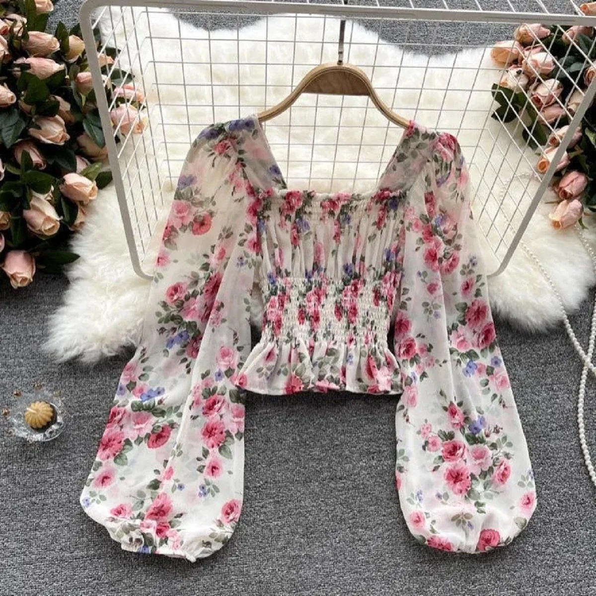 Women Blouse Retro Sexy Square-Neck Chiffon Shirt Long Sleeve Shirt Vintage Floral Korean Fashion Crop Top