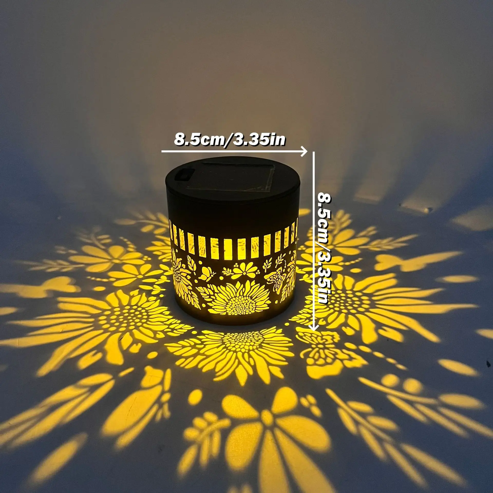 Solar Mandala Zonnebloem Projector Wandlamp Buiten Tuindecoratie Landschapsverlichting voor Patio Tuin Landgoed Veranda Binnenplaats