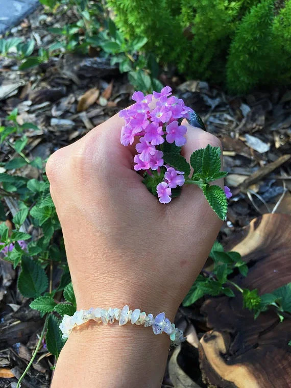 Opal Chip Bracelet / Ethiopian Opal Bracelet / Rainbow Opal / White Opal / Rough Opal / Raw Opal / Natural Opal