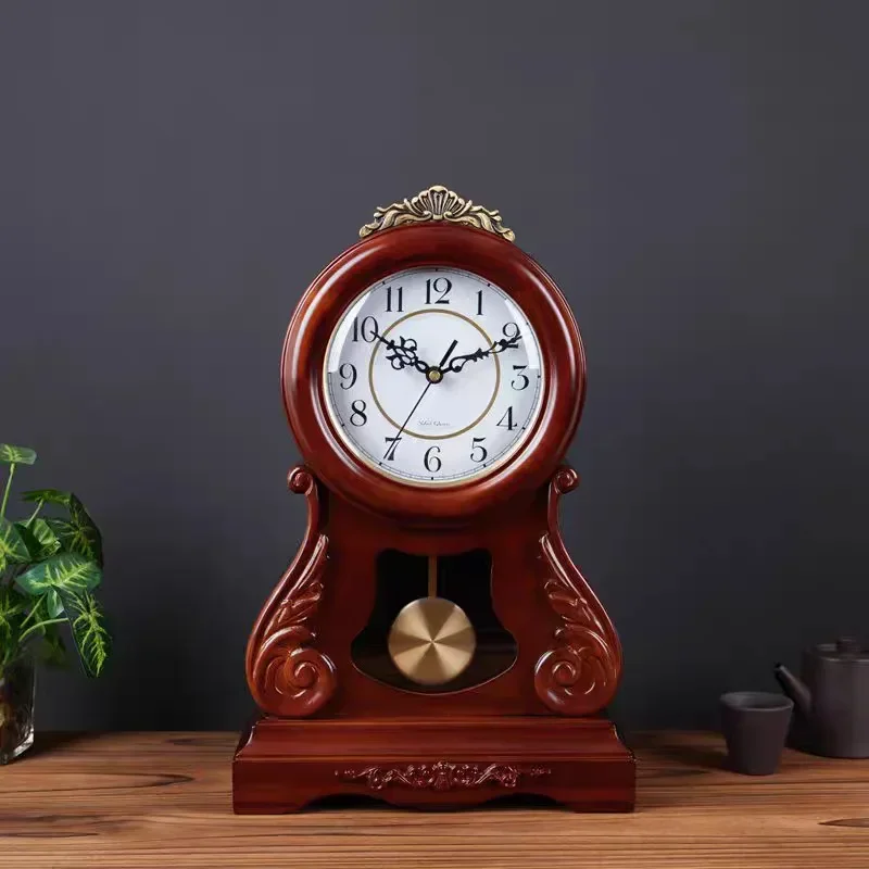 Solid wood European retro timekeeping desktop clock ornament home decoration quartz silent desk clock