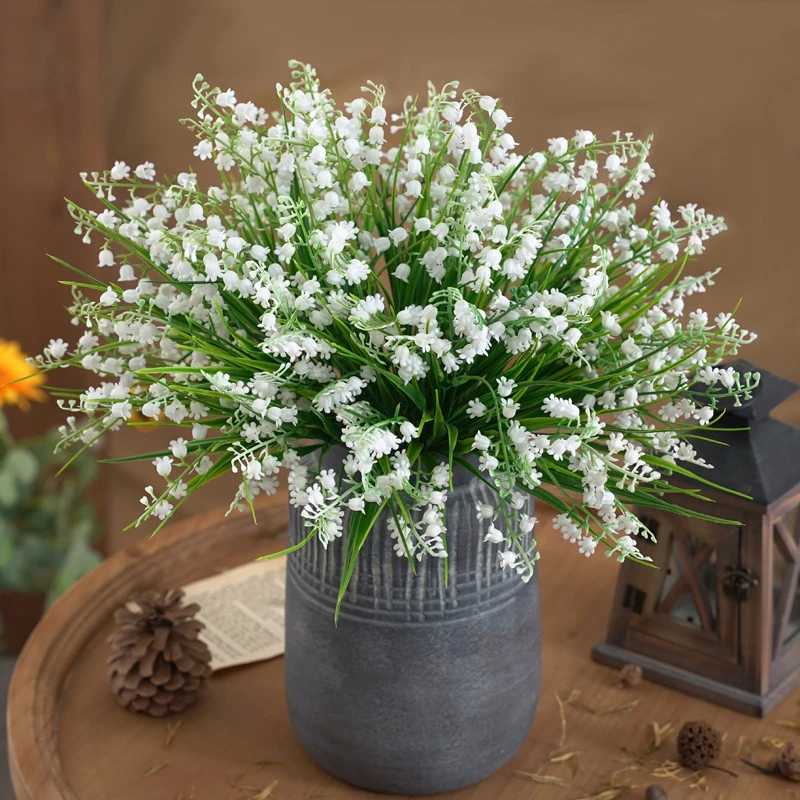 32 cm 5-Gabel-Blauklee-Strauß Künstliche Blumen DIY Süßigkeitenbox Scrapbooking Weihnachtsdekoration für Zuhause Hochzeit Party Kunststoffblume – Detail 2