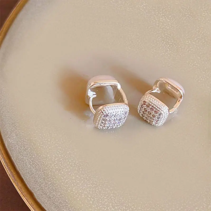 French light luxury double-sided micro-inlaid zircon square pearl ear buckle women's fashion  high-end geometric earrin