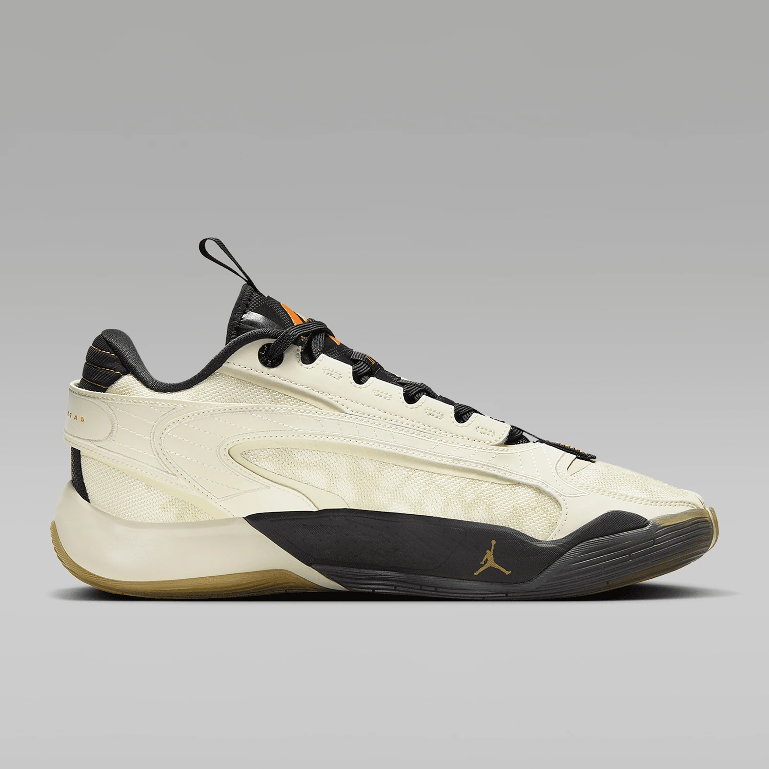 حذاء كرة السلة الأصلي JORDAN LUKA 2 PF للرجال من Nike DX9012-100