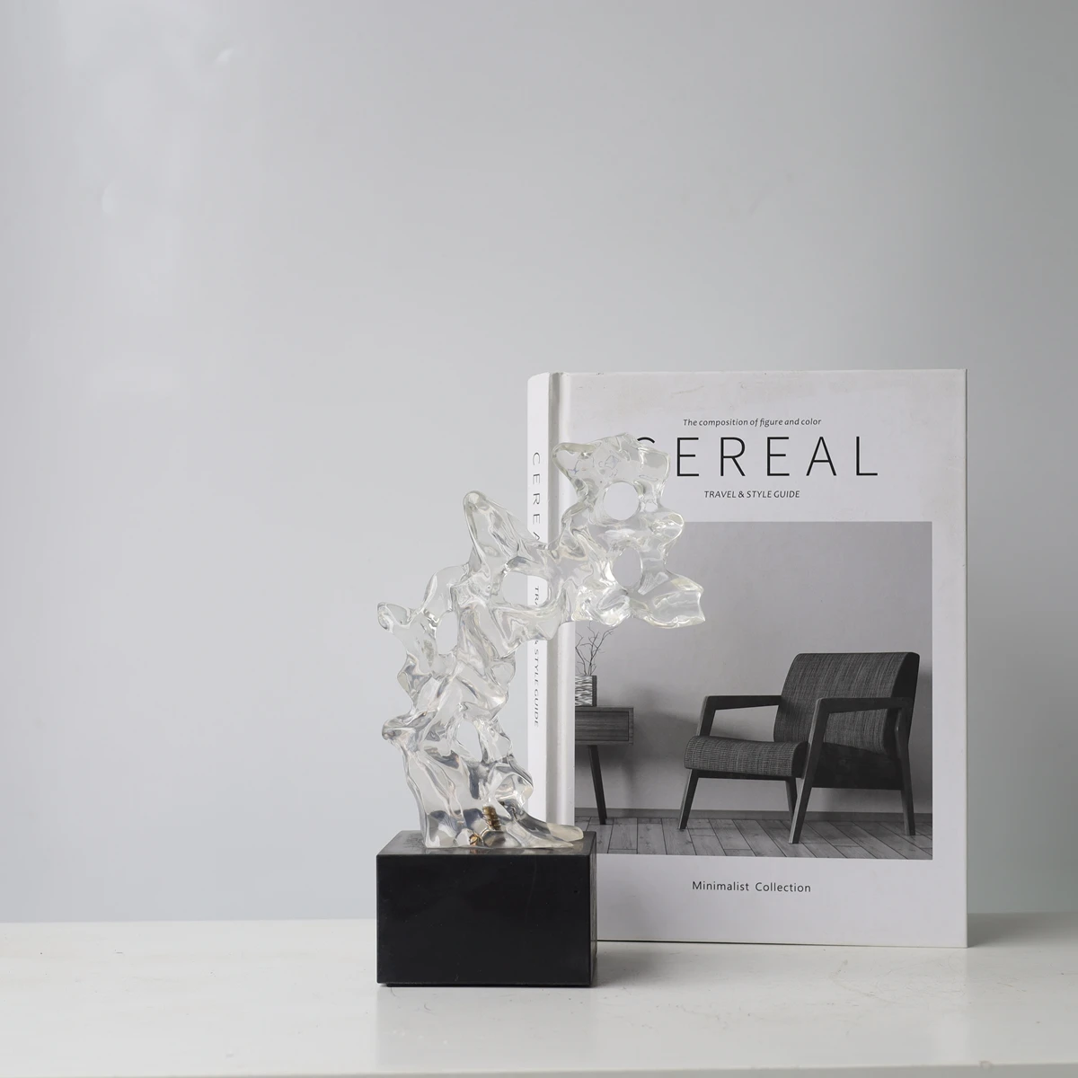 

Chinese Style New Transparent Lake Stone Resin Crafts Home Furnishings for Hotel Living Room Meeting Room Villa Decoration