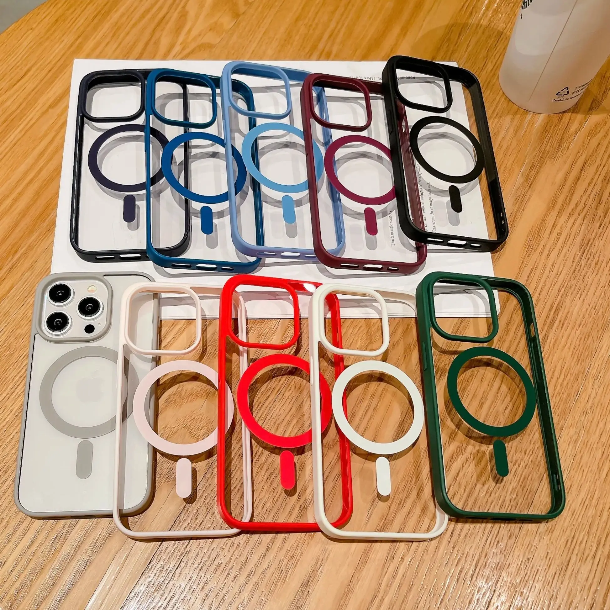 حافظة لهاتف Magsafe شحن لاسلكي مغناطيسي لهاتف آيفون 16E 16 15 14 13 12 Mini 11 Pro Max Plus غطاء شفاف من الأكريليك الصلب