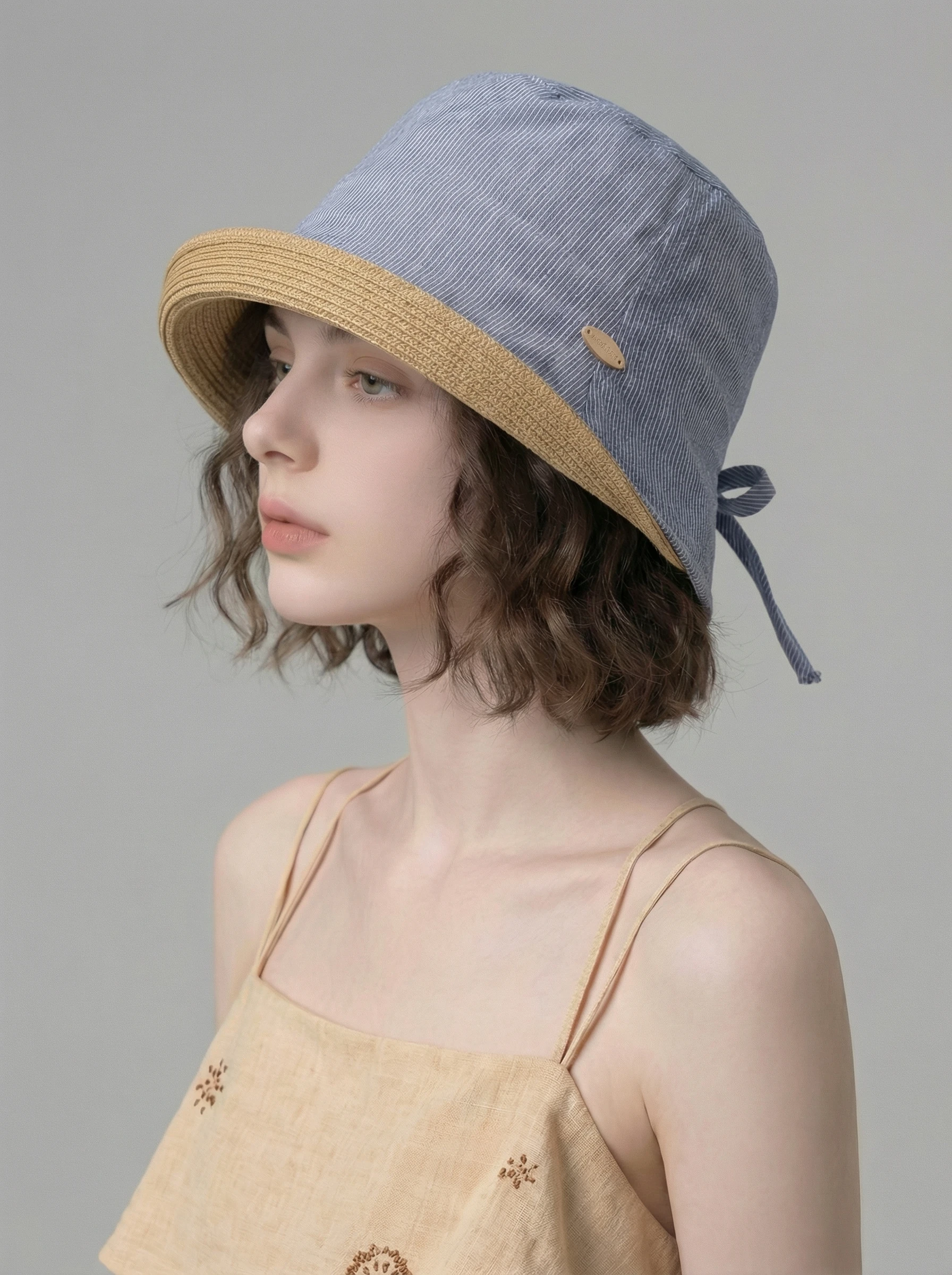 nouvelle-collection-printemps-2026-–-chapeau-de-peche-en-paille-tressee-raye-pour-femme-pliable-protection-uv-large-bord-ideal-pour-l'exterieur