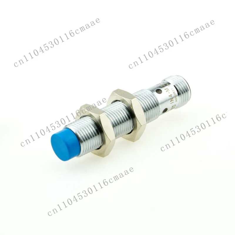 M12 induction proximity sensor detection with 4mm sensor detection distance