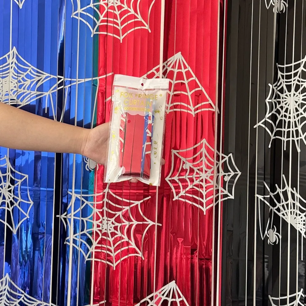 1 Stück 1x2 Meter Rot-Schwarz-Blaues Spinnennetz Regenvorhang für Geburtstagsfeiern Halloween-Überraschungen Geisterfest Karnevalsdekoration – Detail 6