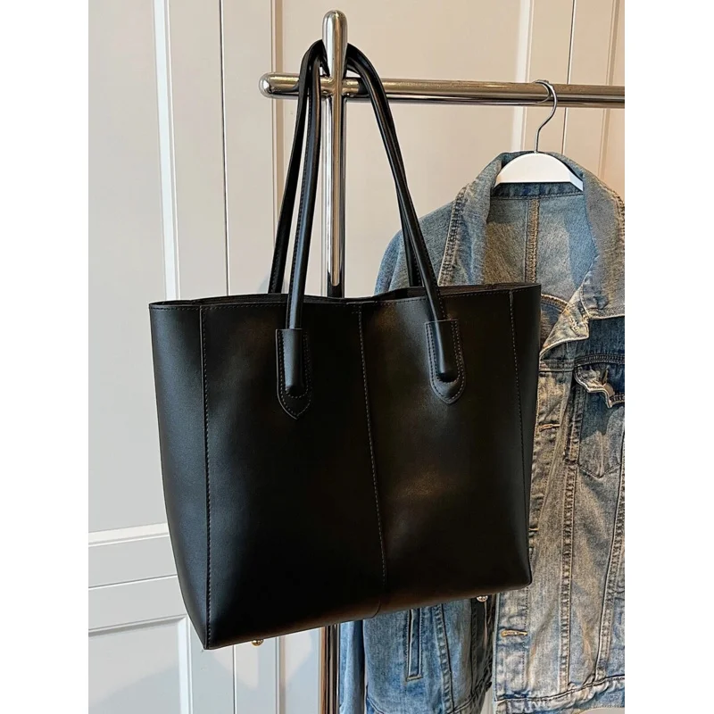 حقيبة كتف بتفاصيل غرزة مع حقيبة داخلية للفتيات المراهقات والنساء وطلاب الجامعات والروكي وعمال الياقة البيضاء مثالية