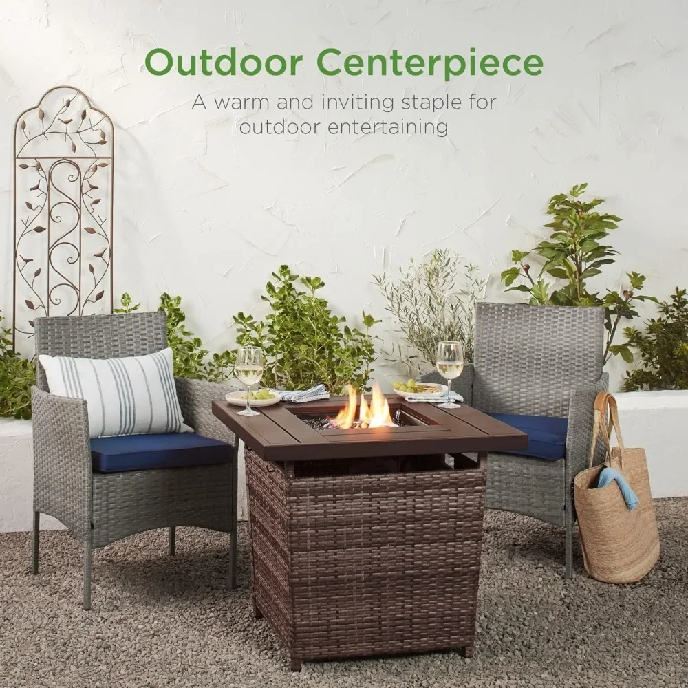 Mesa de Gas Fire Pit de 28 ", 50.000 BTU, mimbre al aire libre, propano, mesa de madera de imitación, roca de vidrio, tapa, soporte de tanque oculto