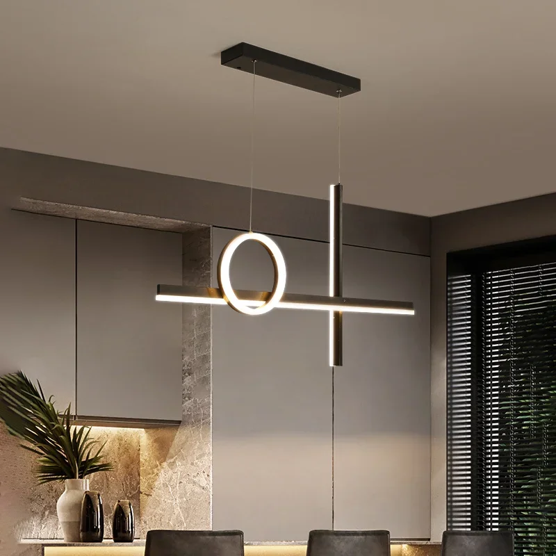 Luz pendente LED para ilha de cozinha, preto e ouro exclusivo, atmosfera familiar, decoração interior moderna, iluminação