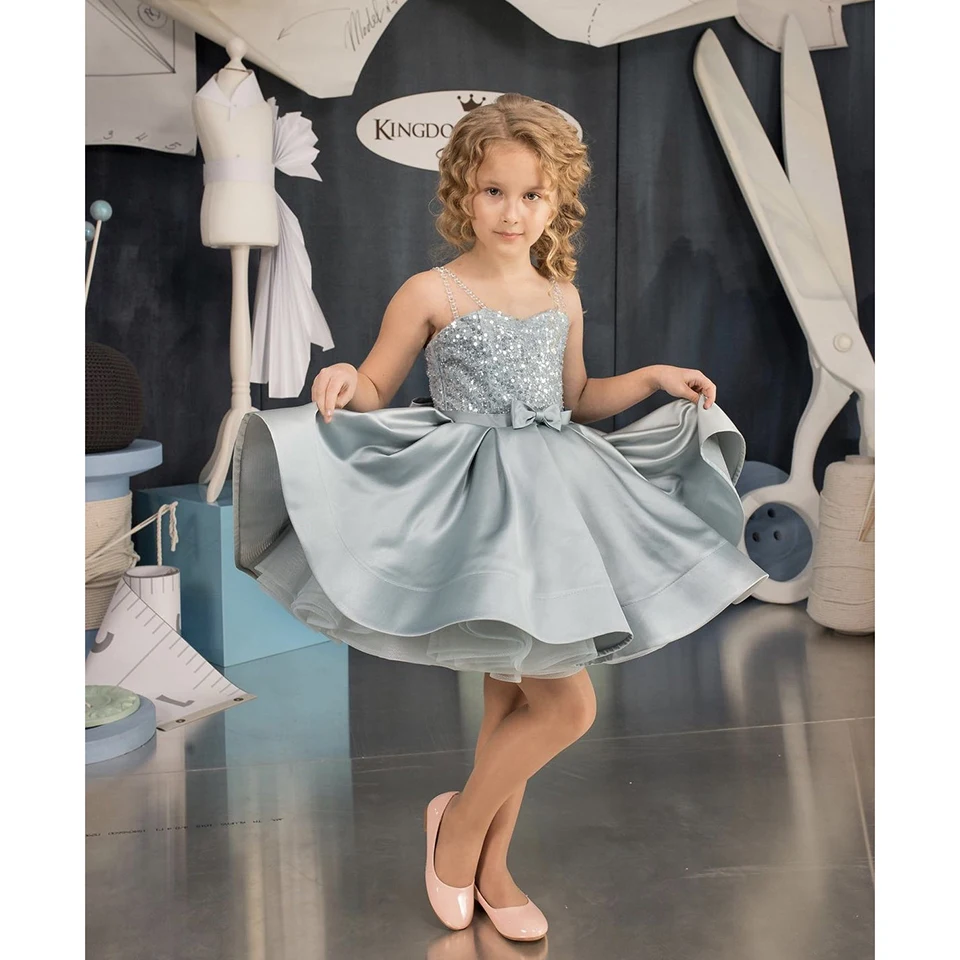 Luxury Sequin Bow Ball Gown Flower Girl Dress For Wedding 2023 Sleeveless Knee Length First Communion Dress Pageant Gown