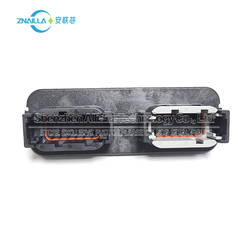 1 pcs/lot DTM1312PA12PBR008 DTM13-12PA-12PB-R008 Plug-in D-Sub/VGA Connector 24pin automotive connector