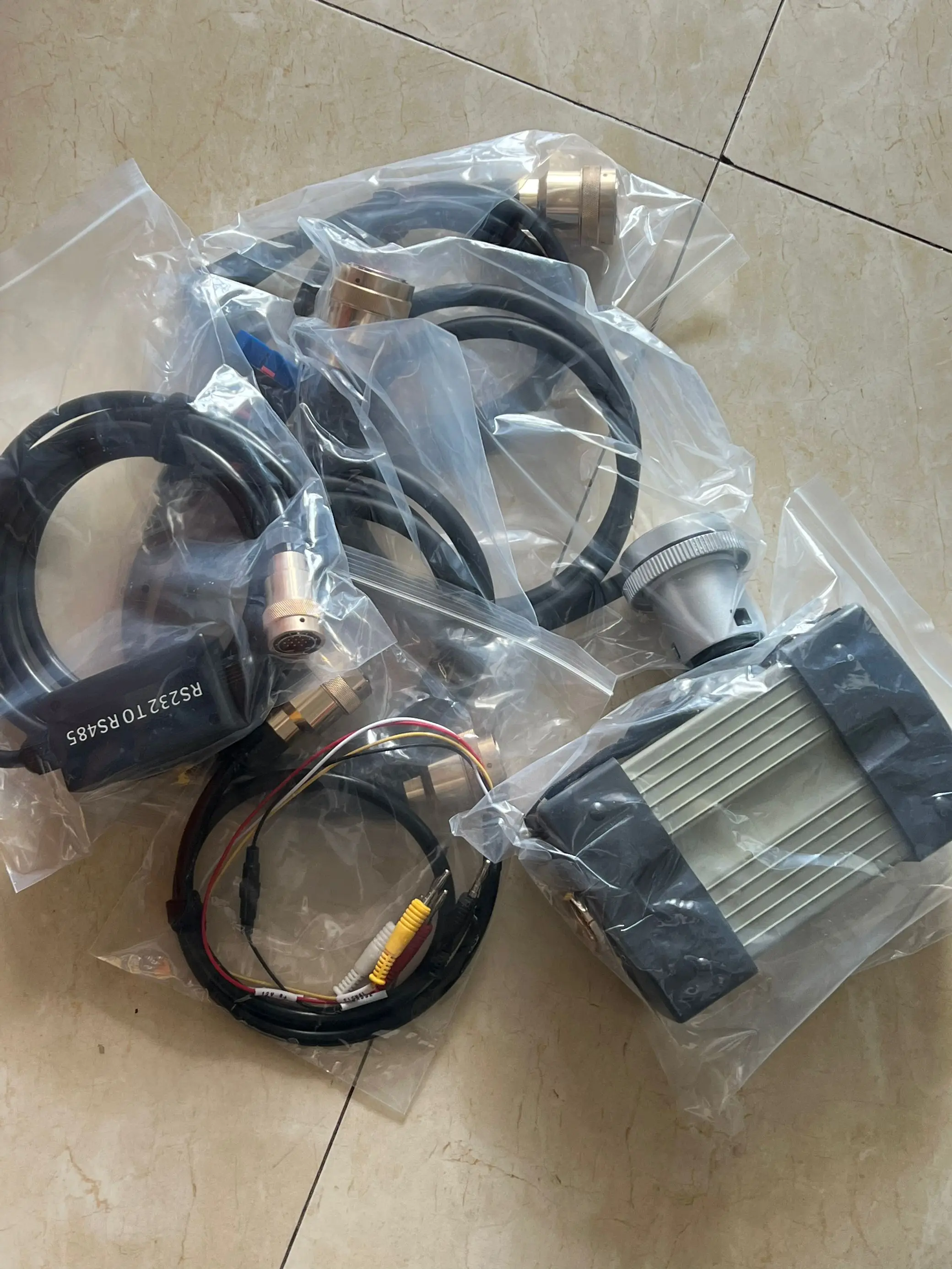 

MB C3 Star Diagnosis Multiplexer tools for benz car and truck with xentry Software SSD CF-19 Laptop Complete Set ready to use
