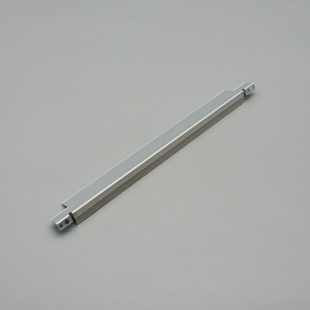 FL2-5373-000 لكانون IR 1018 1023 1022 1024 المطور المغناطيسي تنظيف شفرة ناسخة قطع الغيار IR1018 IR1023 IR1022 IR1024