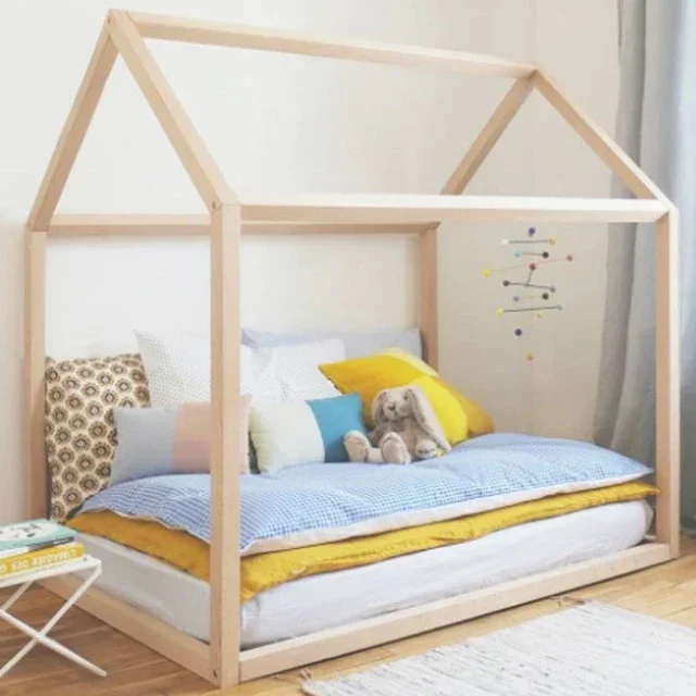 Assembled with Safety Rails Kids Bedroom Furniture Wooden House Shaped  Children's Bed Customizable for Home Decor