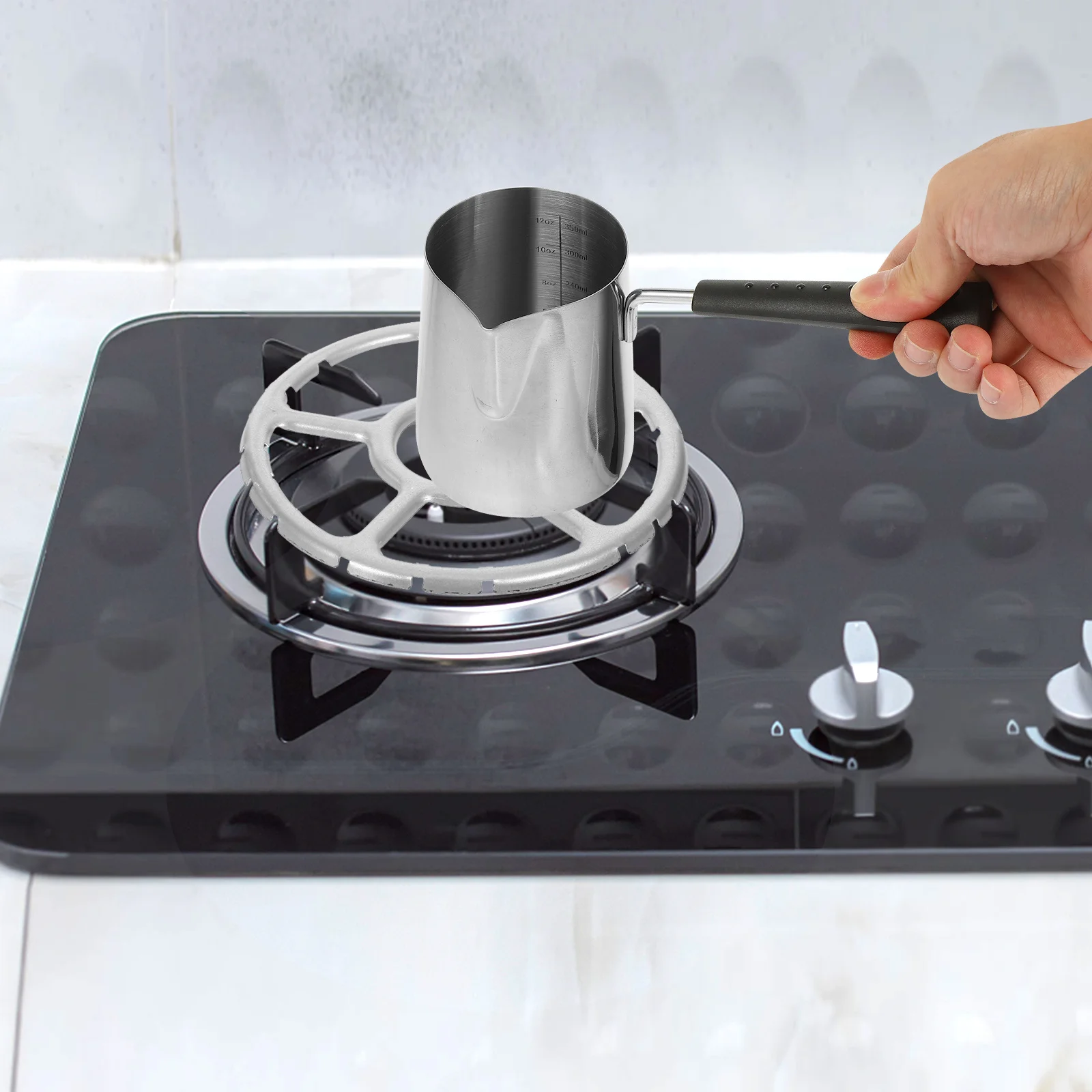 

1 set Stainless Steel Oil Pouring Pot Small Metal Sauce Pan With Long Handle For Butter Melting Kitchen Cooking Spout Heat