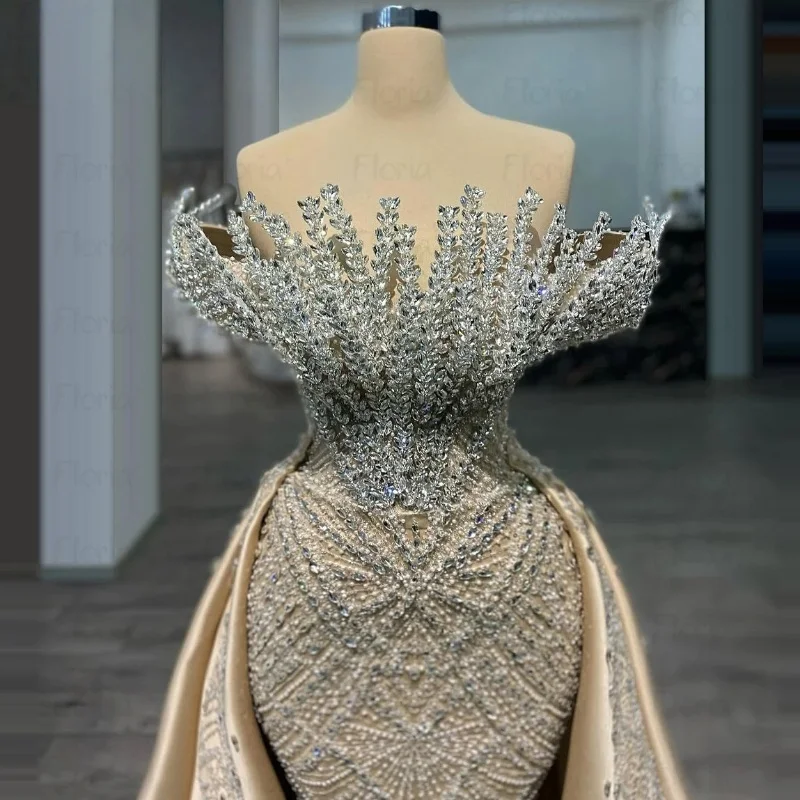 Abito da sera in raso champagne con spalle scoperte Abito da cerimonia formale a sirena con perline Abito da ballo staccabile di lusso personalizzato