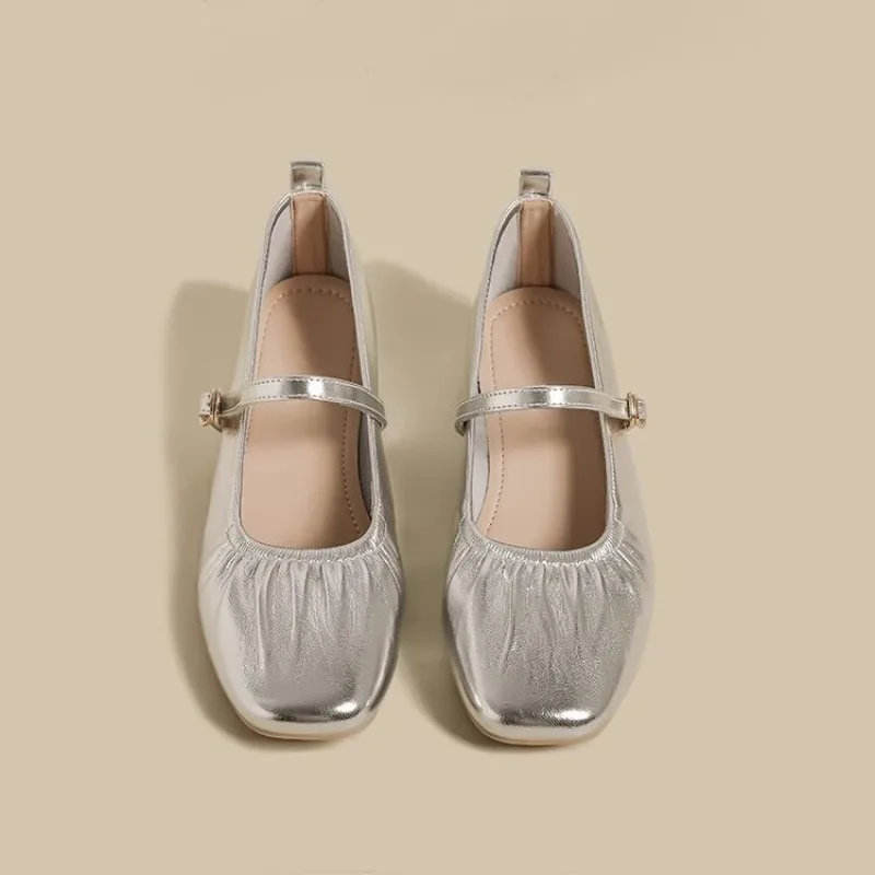 

Women Low-heeled Single Shoes Square-toe Shallow-mouth Pleated One-band Soft-soled Non-slip Wear-resistant Low-top Shoes