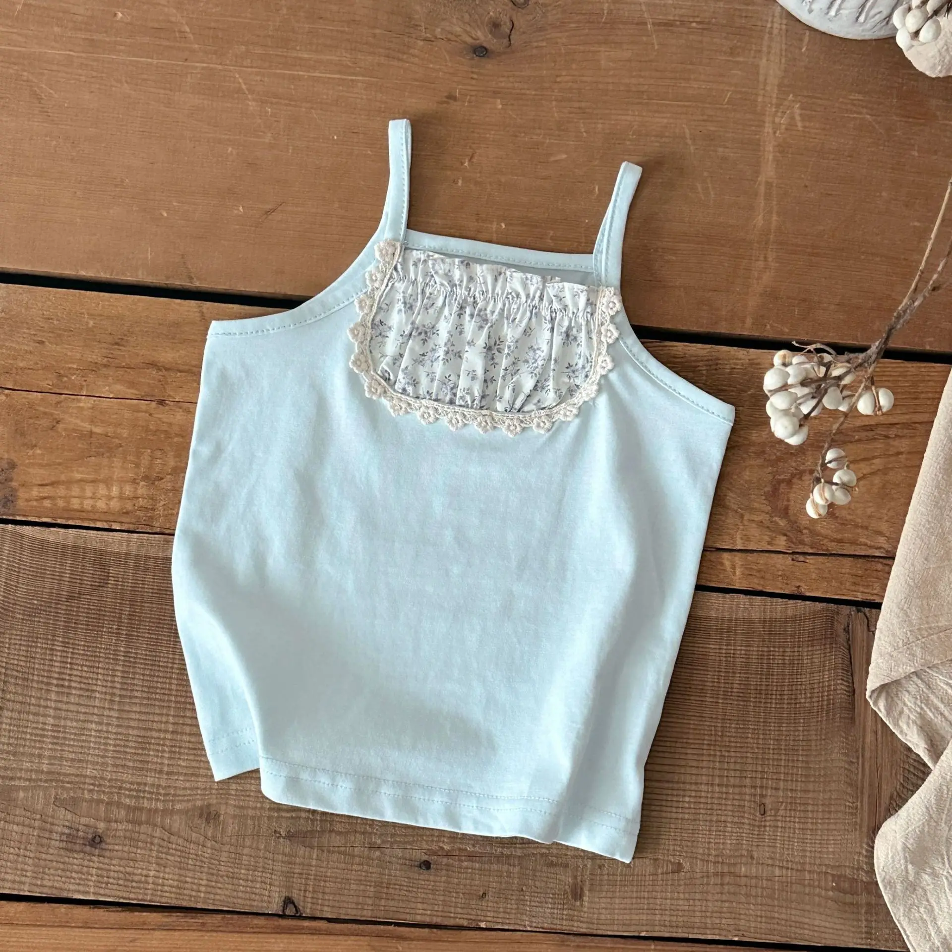 

2026 Summer New Baby Girl Sleeveless Sling Vest Cute Infant Cute Floral Splicing Lace Tops Girls Cotton Vest Toddler Clothes