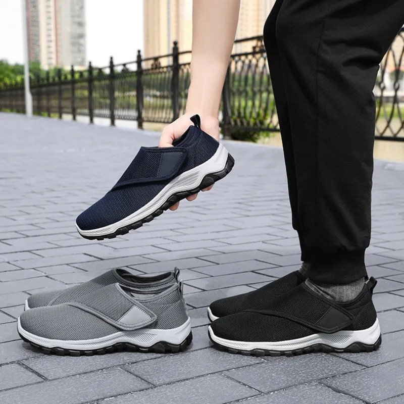 2026 New Summer Mesh Walking Shoes for Man Fashion Unisex Mesh Breathable Casual Velcro Sports Shoes Outdoor Running Sneakers