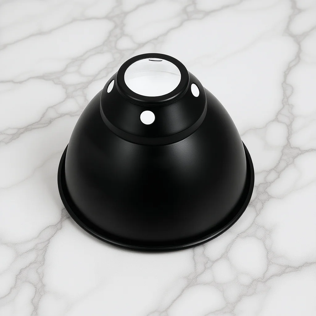 

Reptile Heat Lamp Shade Iron Reflector Dome Lamp Cover Insulation Protector Reptile Tank Lighting Accessory for Lizards Snakes