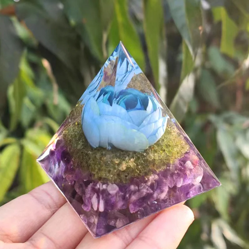 Ball Pyramid Crystal Gravel Epoxy Resin Home Desktop Handmade Ornament Gift