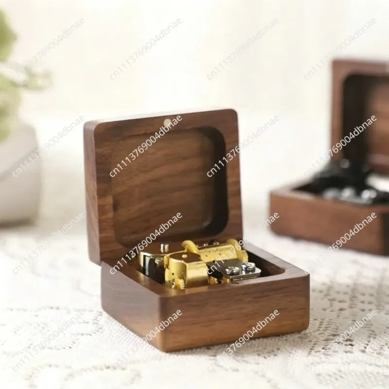 Wooden Healing Couple Lettering Bird Poem Clockwork Music Box Music Box for Girlfriend Children's Birthday Gift