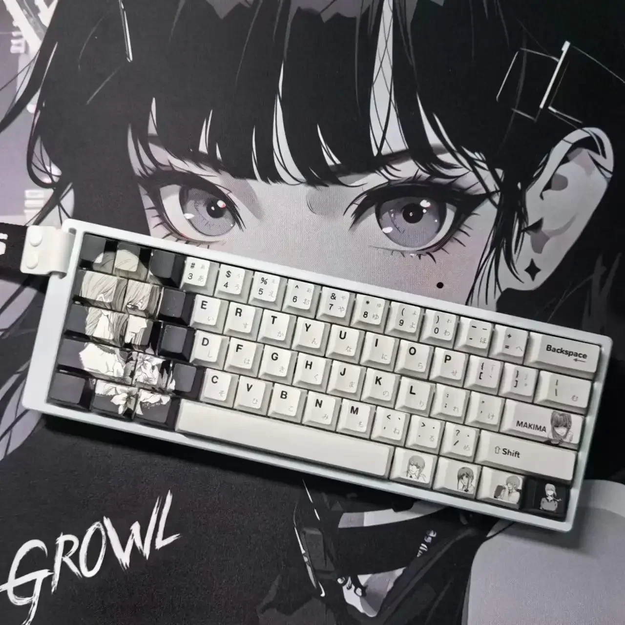 Imagem -02 - Cartoon Personalização Keycaps para Teclado Desktop Makima Anime Keycap Sublimação Pbt Keycap Presentes 61 64 68 75 84