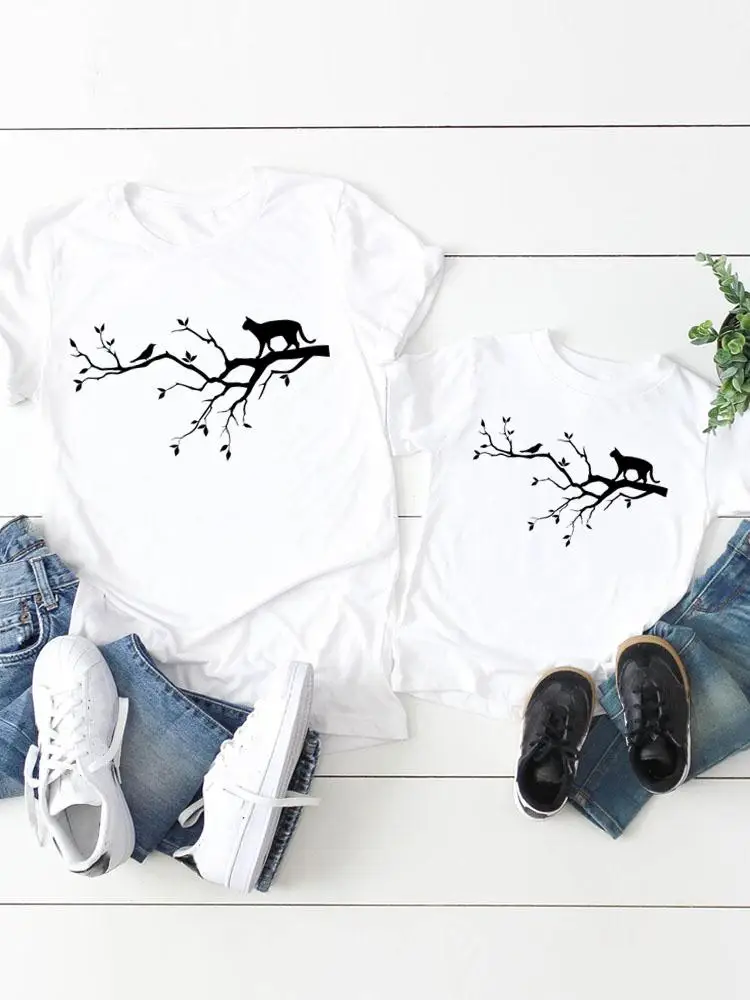 Áo Thun Graphic Tee Mèo Paw Ngộ Nghĩnh In Mới Phụ Nữ Trẻ Em Kid Quần Áo Bé Trai Bé Gái Mùa Hè Mẹ Mama Quần Áo Họ Phù Hợp trang Phục