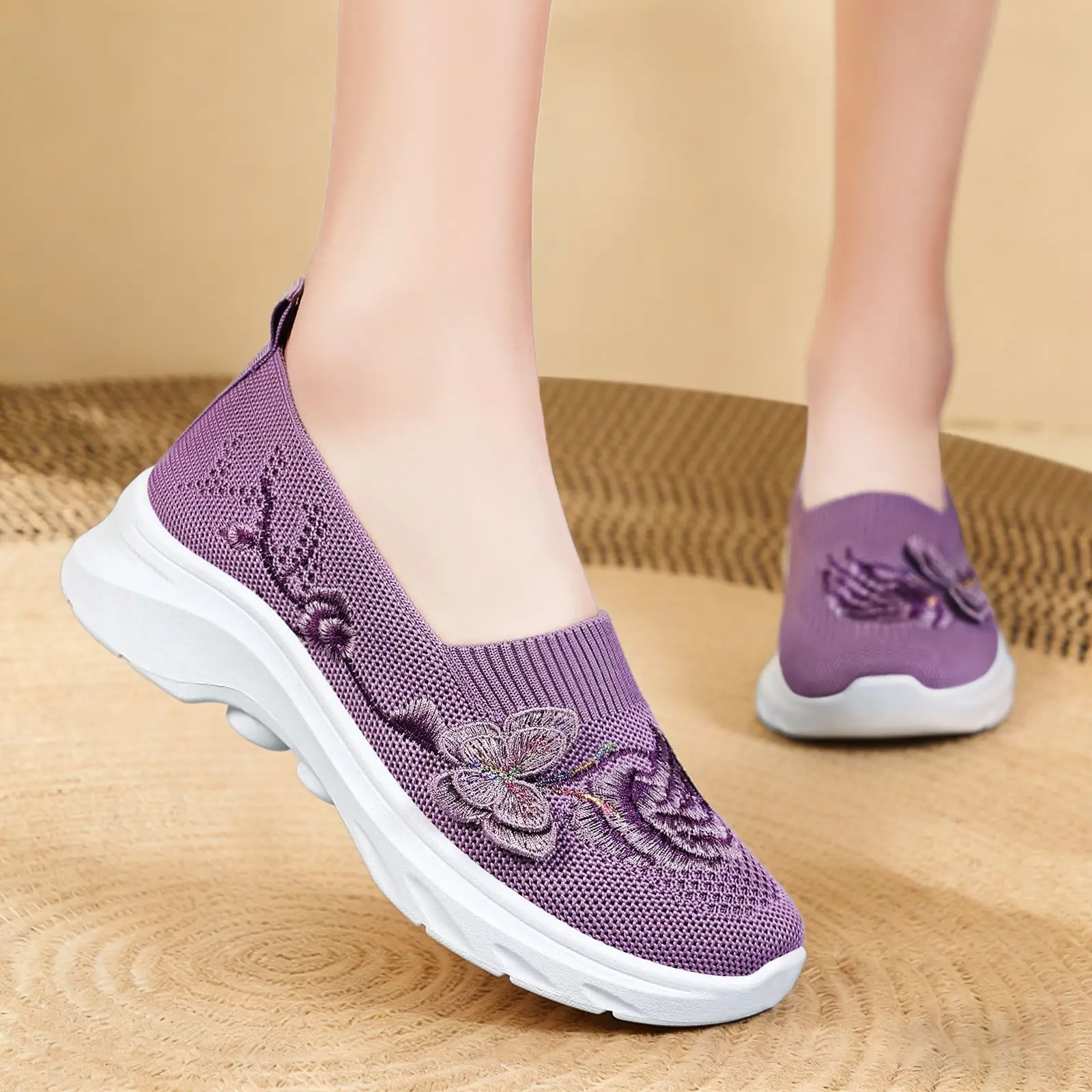 shoes-women's-large-size-spring-versatile-comfortable-casual-shoes-shallow-mouth-walking-soft-sole-single