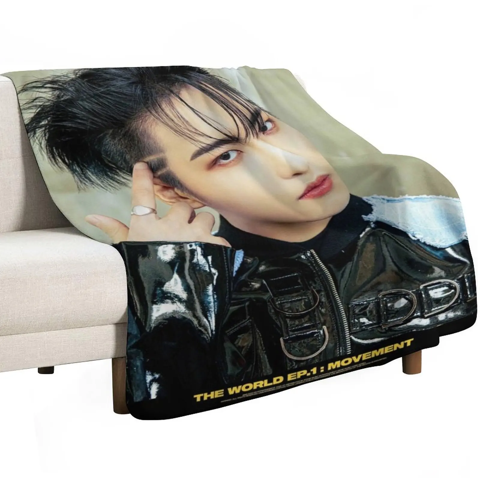 

Seonghwa - Ateez Throw Blanket christmas gifts Flannel Thermals For Travel Furrys Blankets