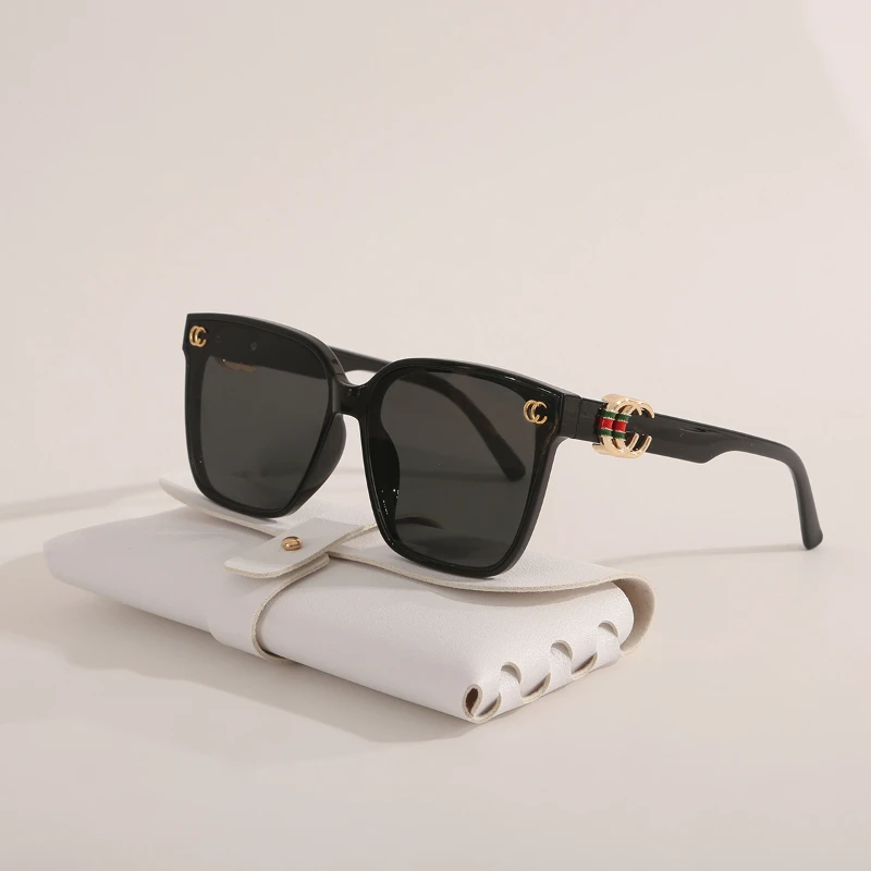 Luksusowe designerskie okulary przeciwsłoneczne UV400 Kobiety Dziewczyny Nowe modne owalne okulary przeciwsłoneczne Panie Vintage Okrągłe Gafas De Sol