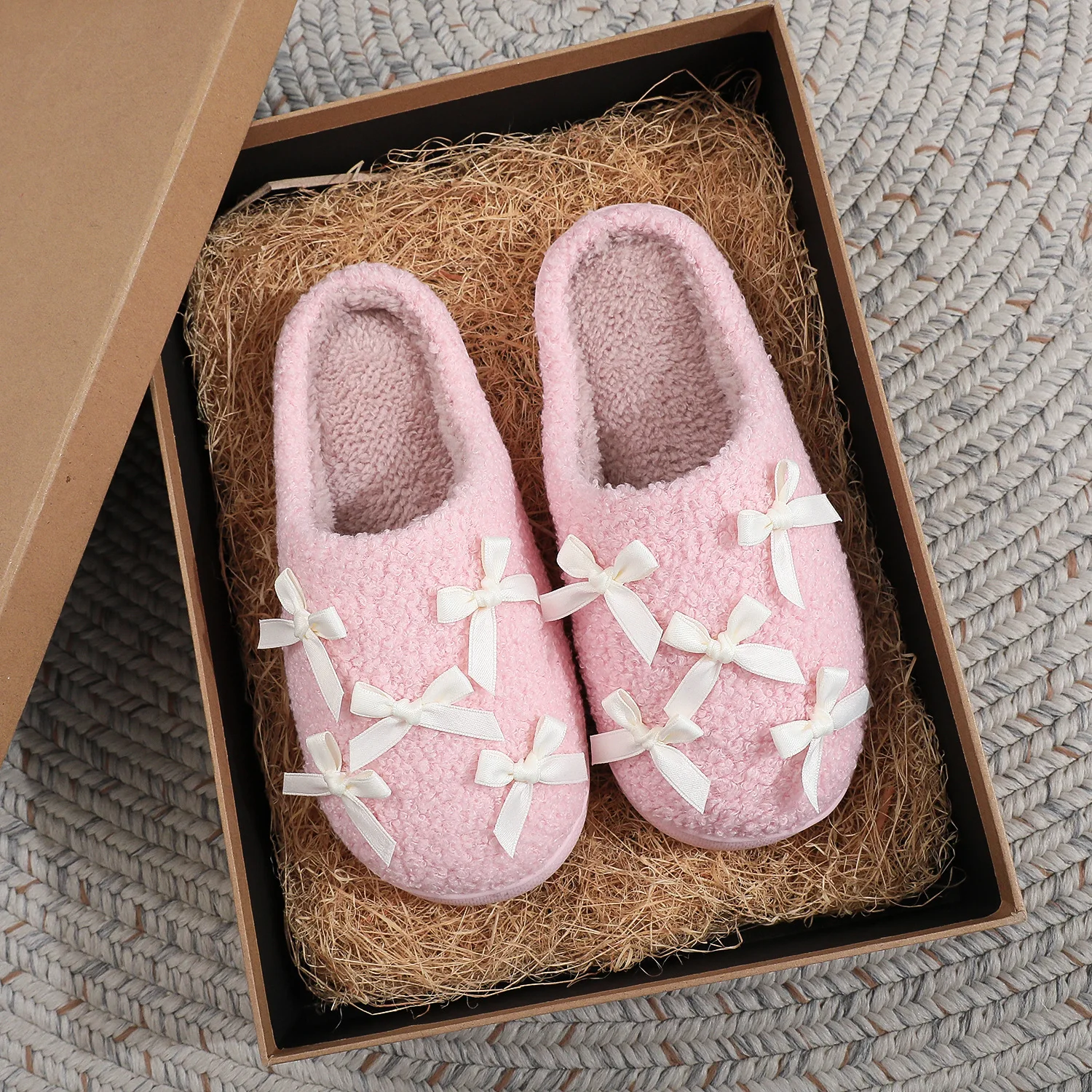 Neue Trendige Herbst- und Winter-Plüsch-Baumwoll-Hausschuhe für Damen, Warme Indoor-Pantoffeln mit Niedlicher Schleife in Rosa – Detail 13