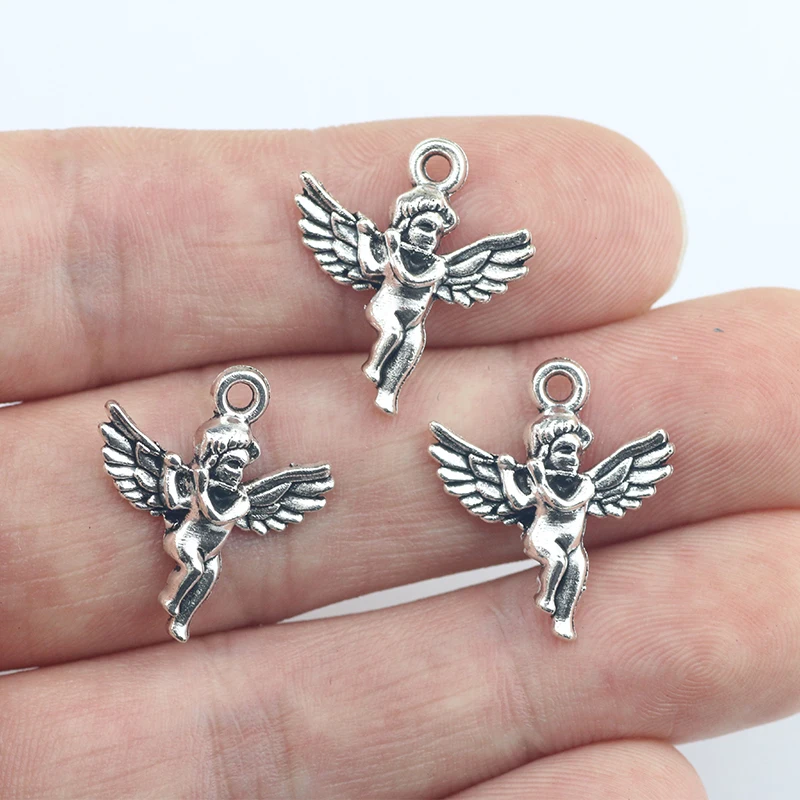 Najnowszy 20 sztuk 18 * 20 mm Antyczny srebrny kolor Śliczny anioł Charms Naszyjnik Wisiorek Akcesoria Charms do tworzenia biżuterii DIY