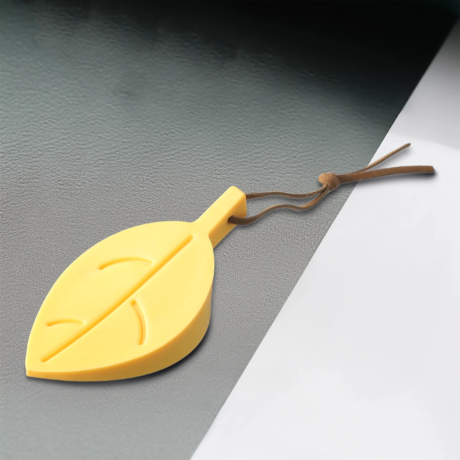 Leaves Shape Silicone Door Stopper for Kids Anti-Pinch Hand Safety Soft Material Fits All Doors Tiles Carpets Wooden Glass Metal