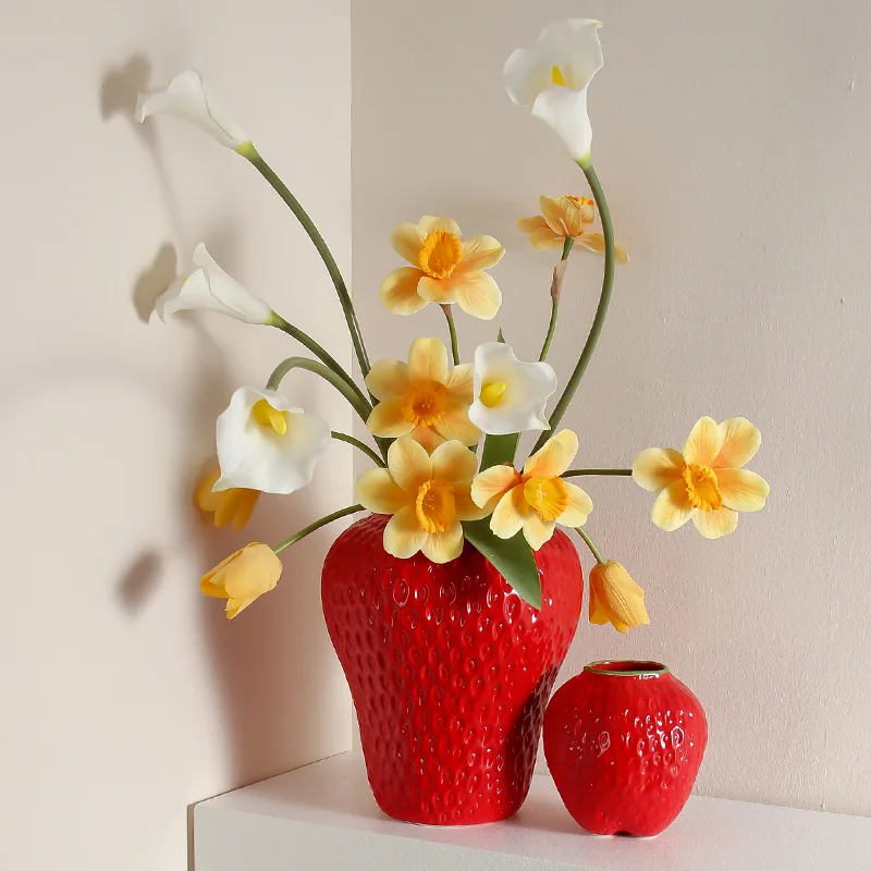 

LH ceramic vase artificial strawberry fruit glass vase home decoration accessories