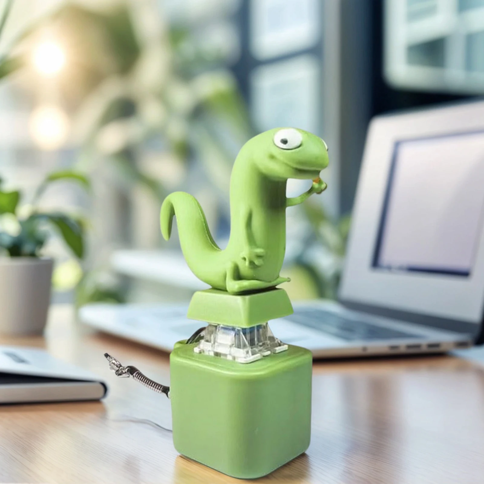 مضحك الإجهاد الإغاثة المفاتيح مع أضواء ملونة قابلة للشحن السحالي المفاتيح متعة السحالي الصوت زر لعبة للبالغين والأطفال