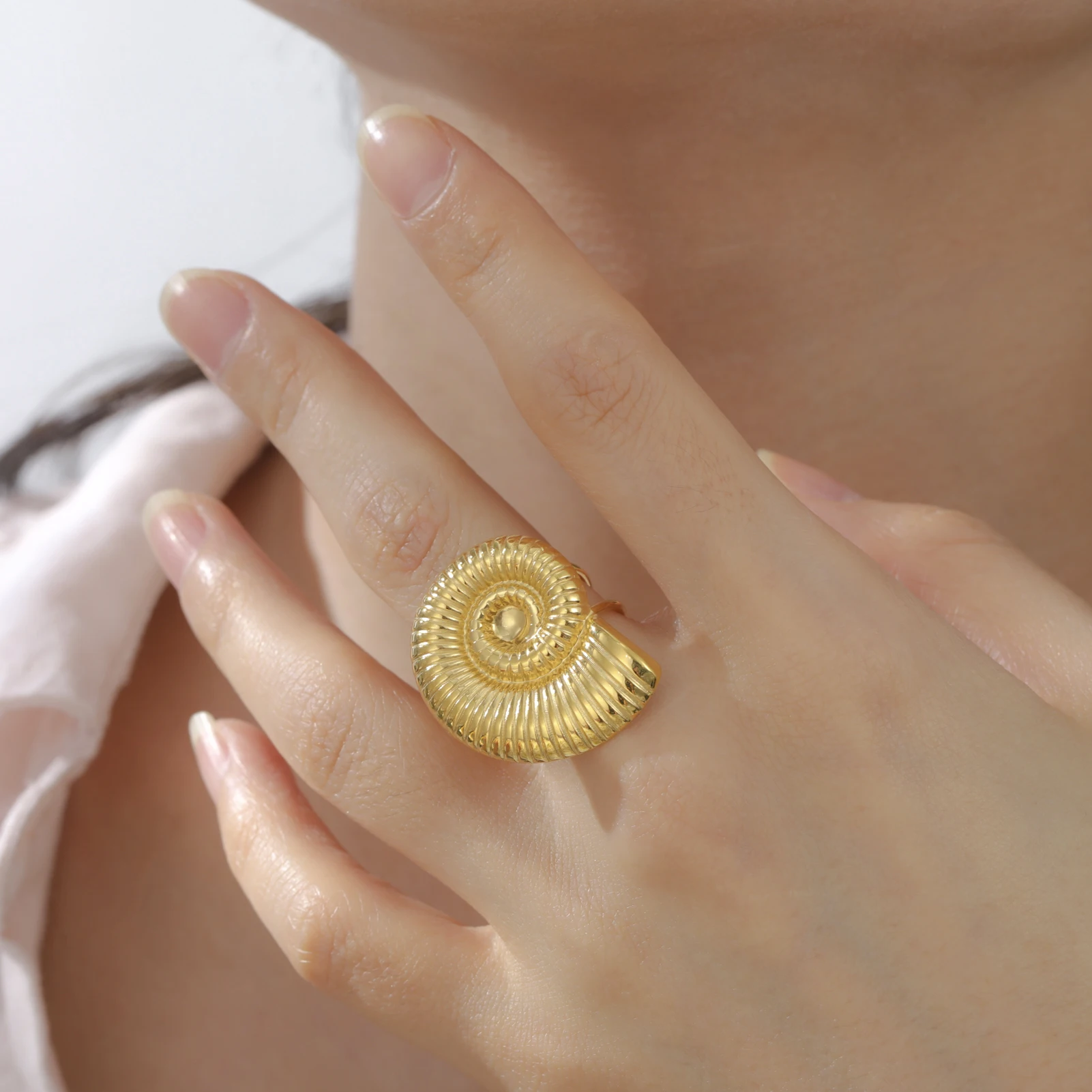 COOLTIME Mode Blumenring für Frauen Edelstahl Gold Farbe Gardenia Kamelie Blume Offener Ring Schmuck Geschenk Neu – Detail 19