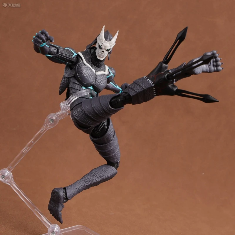 Bandai Originale SHF Kaiju No.8 Anime Figura Kaiju No.9 Action Figure Giocattoli Per Ragazzi/Ragazze/Bambini/Regalo di Natale