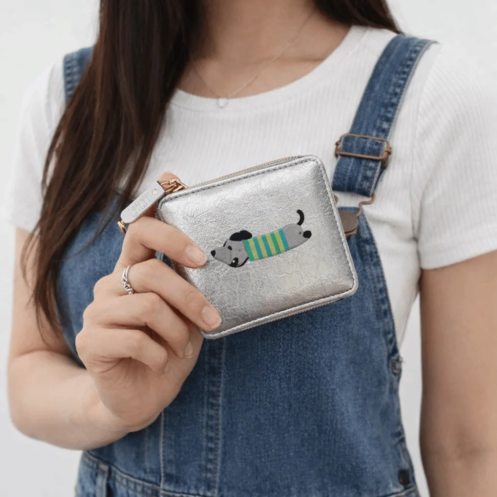 

Cartoon Embroidery Dachshund Dog Wallet PU Leather Multiple Card Sausage Dog Organ Card Bag Large Capacity Zipper Short Purse