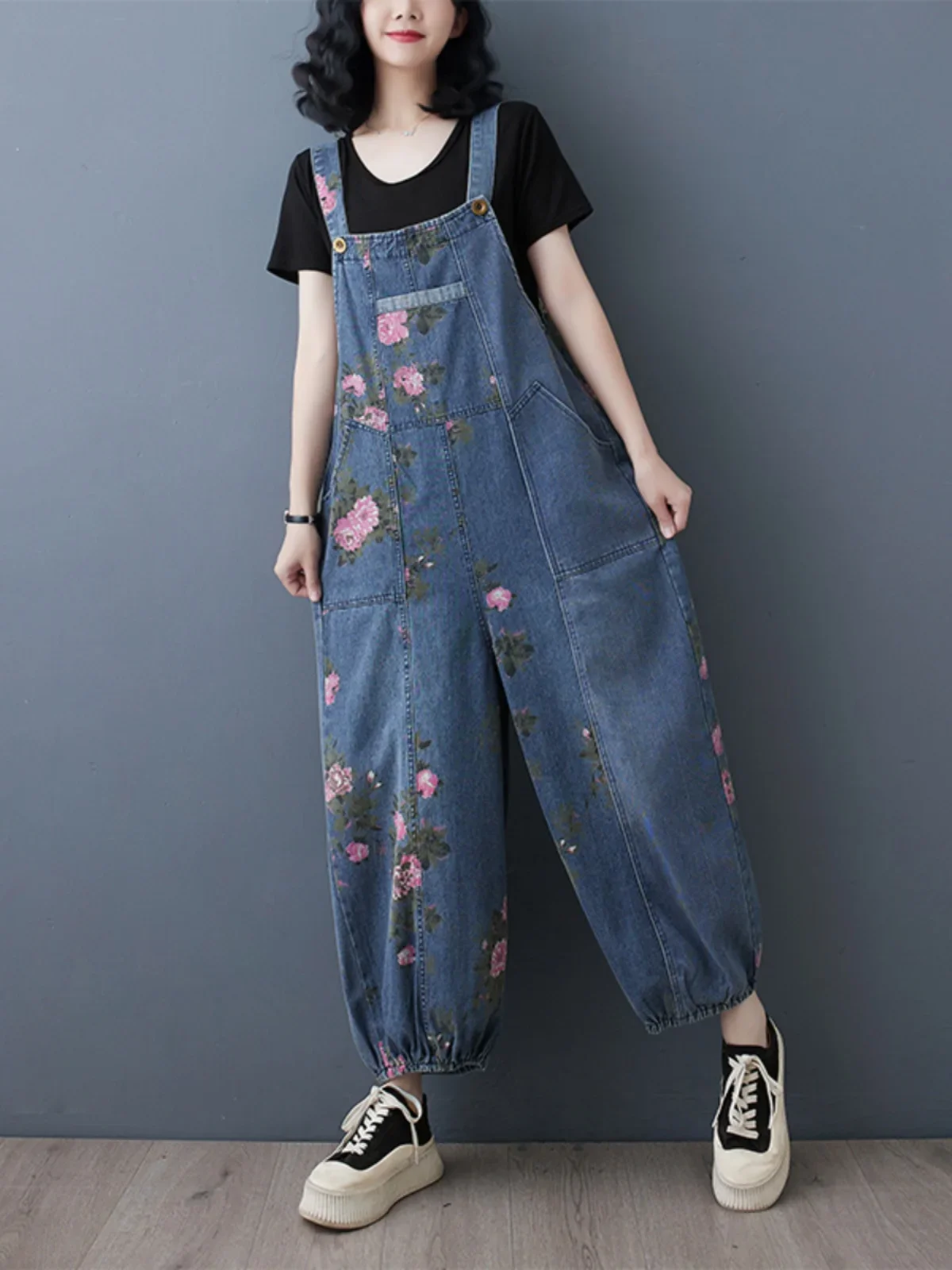 

Arrival Fashion Spring Vintage Floral Printed Denim Jumpsuit For Woman Multiple Pockets Jeans Female Overalls Cowboy JJ121