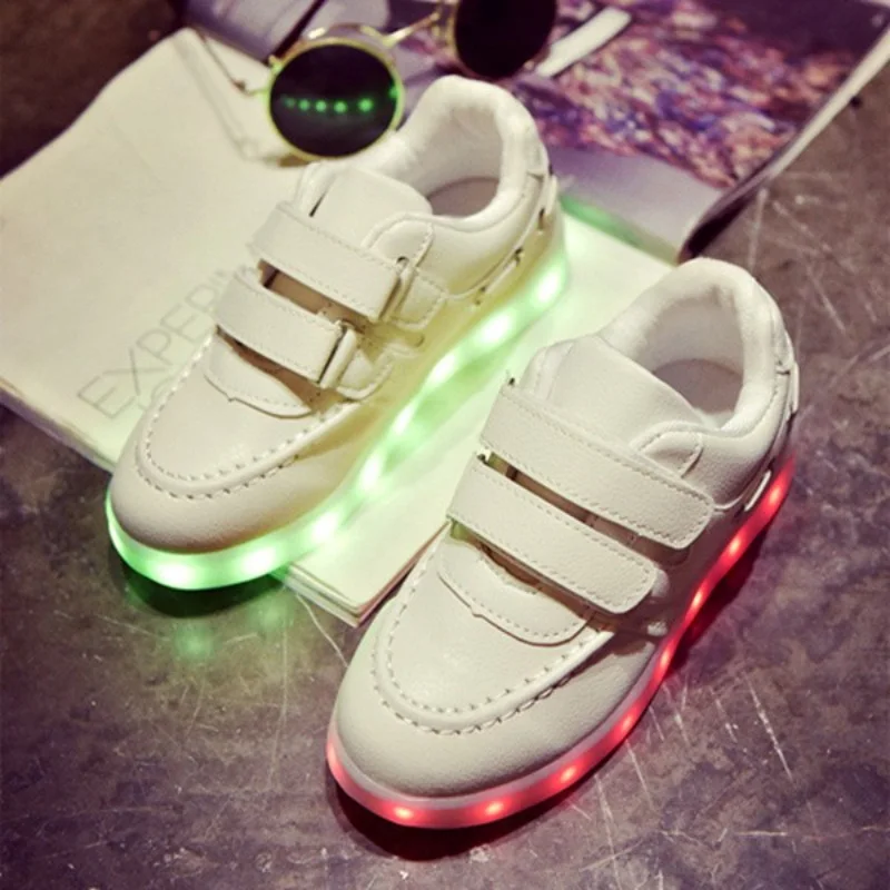 UncleJerry Kids Led Shoes USB chargering Light Up Sneakers for boys girls Glowing Casual Shoes Child Fashion Shoes