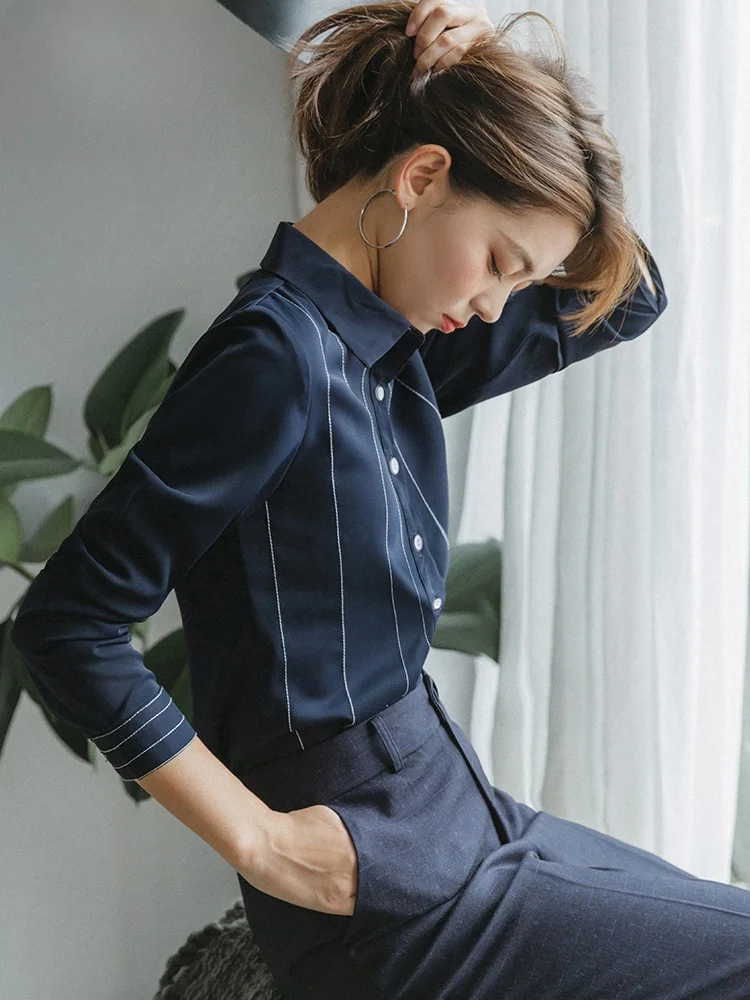 

Универсальная полосатая рубашка для женщин, дизайнерская модель, весна-осень, топ с длинными рукавами, новинка 2024 года, элегантная женская рубашка премиум-класса