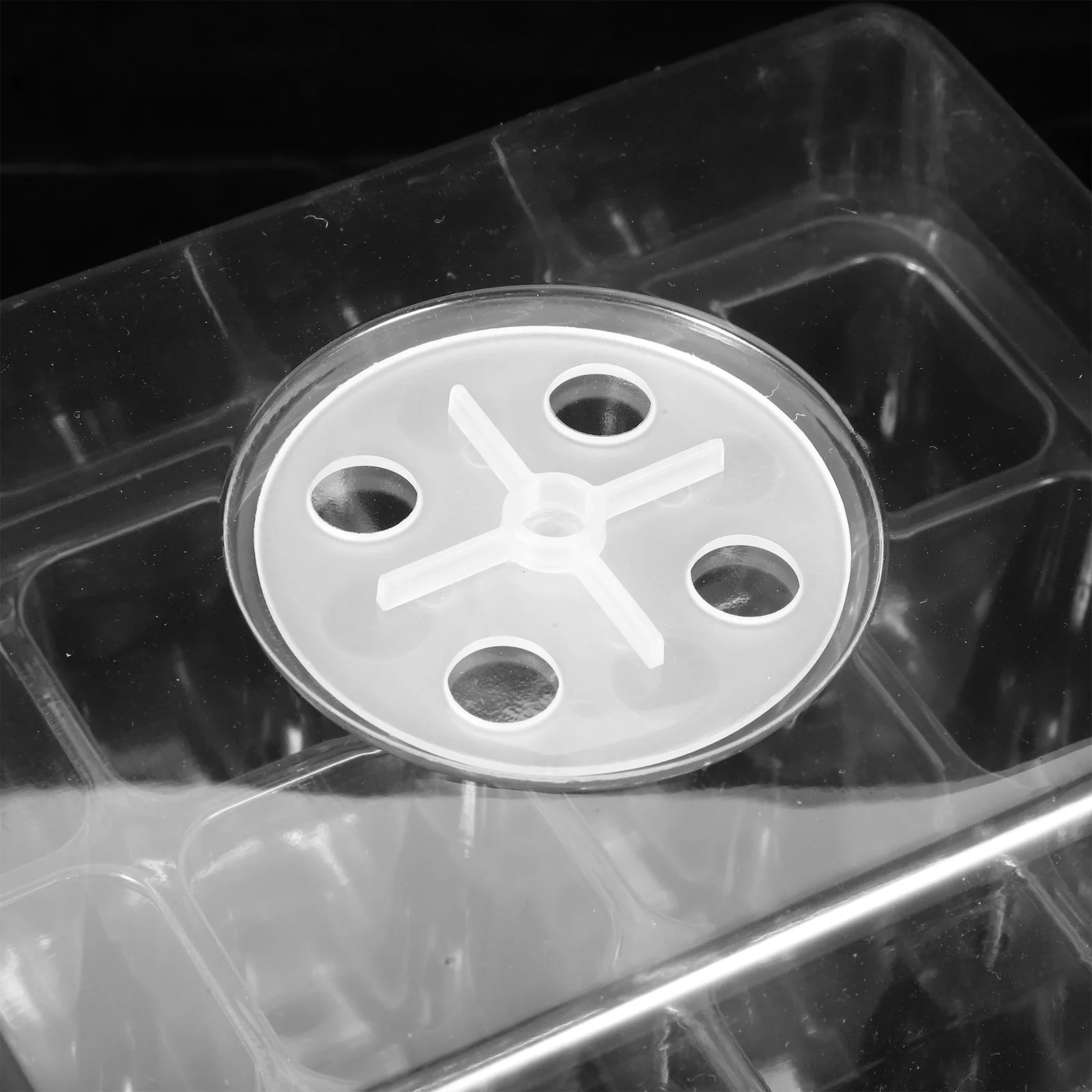 

5pcs 12-Grid Plastic Nursery Tray Reusable Plant Germination Box For Garden Hydroponic Growing Sprouter Gardening Supplies