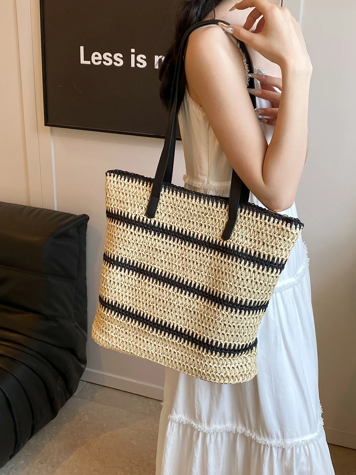 

Beach Holiday Straw Bag Female 2024 New Large-capacity Woven Work Bag Joker One-shoulder Tote Bag