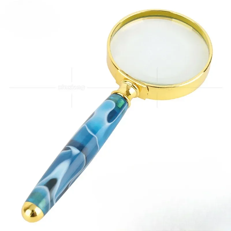 

Gold-Plated Zinc Alloy Frame Hand-Held Magnifying Glass for Elders and Parents Reading Newspapers and Philatelic